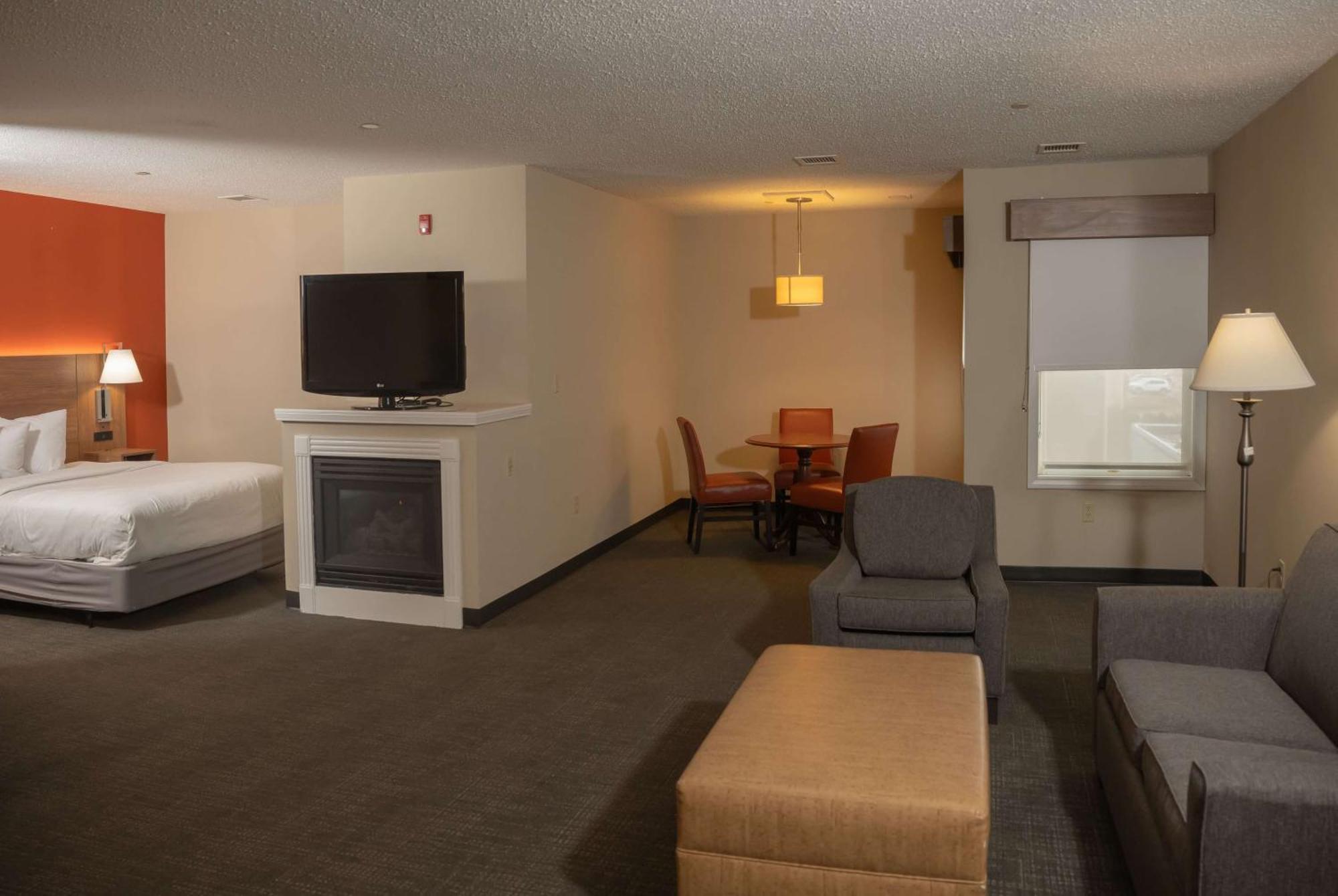 Hawthorn Suites By Wyndham Erie Kearsarge Exterior foto